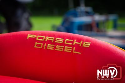 De 20ste editie van de Porsche Allgaier dag werd gehouden aan de Koeweg bij fam Karzijn op 't Harde. - © NWVFoto.nl