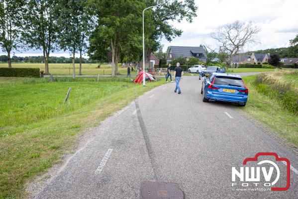 Politie zoekt naar inzittenden eenzijdig ongeval in Doornspijk - © NWVFoto.nl