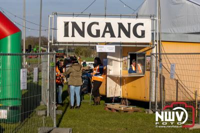 Honderden bezoekers op testavond Stichting Trekkertrek Vrienden in Oosterwolde (gld) - © NWVFoto.nl