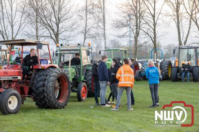 Honderden bezoekers op testavond Stichting Trekkertrek Vrienden in Oosterwolde (gld) - © NWVFoto.nl