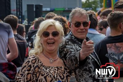 Was een gezellige muziekmiddag tijdens de hemelvaartsmarkt op het muziekplein bij sv 't Harde. - © NWVFoto.nl