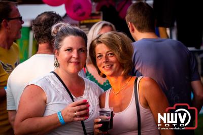 Festival BigPop was weer top. Met zaterdagavond op de podia's Bony Macaroni, Steam Sisters,Voltage en Bökkers. - © NWVFoto.nl