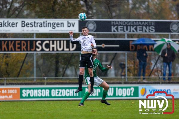 OWIOS trekt de 3-2 overwinning over de streep tegen 't Harde - © NWVFoto.nl