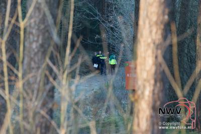 29-03-2016 lijk gevonden in bossen bij Nunspeet - © NWVFoto.nl