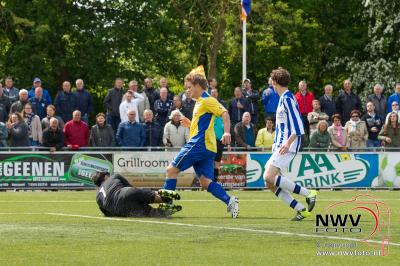 Foto's: vv Nunspeet verliest met 3-5 van KHC uit Kampen 14-05-2016 - © NWVFoto.nl