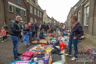Pinkstermarkt Elburger Sportclub in binnenstad van Elburg 16-05-2016 - © NWVFoto.nl