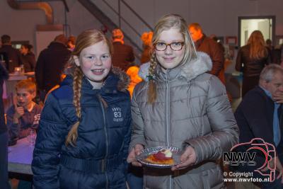 Van Klompenburg hekwerk en beveiliging verhuist naar nieuw pand in Elburg, vrijdagavond was de opening. - © NWVFoto.nl