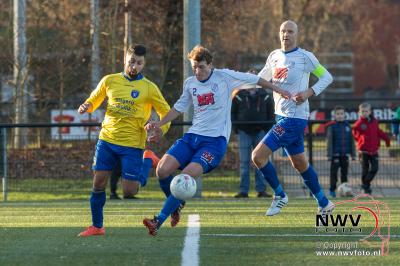 vv SEH laat drie punten liggen in de derby tegen vv Hattem door met 1-3 te verliezen. - © NWVFoto.nl