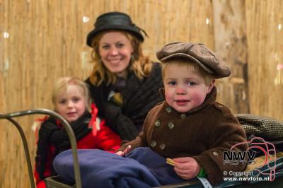 Terug in de tijd tijdens kerst in de vesting Elburg. - © NWVFoto.nl