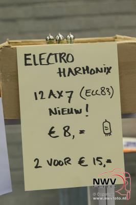 Elektronica vlooienmarkt, Veron noord oost veluwe in het MFC tHarde. - © NWVFoto.nl