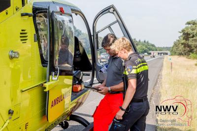 Eenzijdig ongeval met inzet trauma heli, A28 Li 64,8 Nunspeet. - © NWVFoto.nl