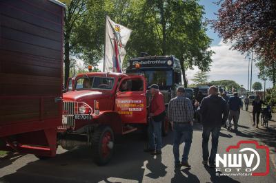 Vijfde editie van de Oldtimer Truckersparade in Oldebroek. - © NWVFoto.nl