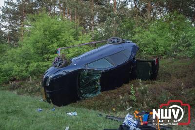 Twee personen naar het ziekenhuis na ongeval op snelweg boven Doornspijk. - © NWVFoto.nl