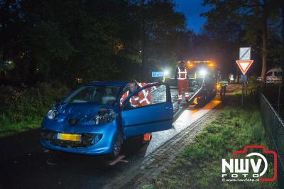 Bij een ongeval op de kruising Eperweg Bovenheigraaf zijn twee dames gewond geraakt. - © NWVFoto.nl
