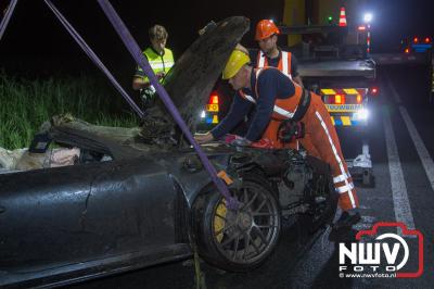 Dode en gewonde na drama ongeval met 580 pk snelle auto op Oostelijke Rondweg in Elburg. - © NWVFoto.nl