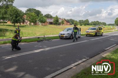 Fietser ernstig gewond Eperweg 't Harde - © NWVFoto.nl