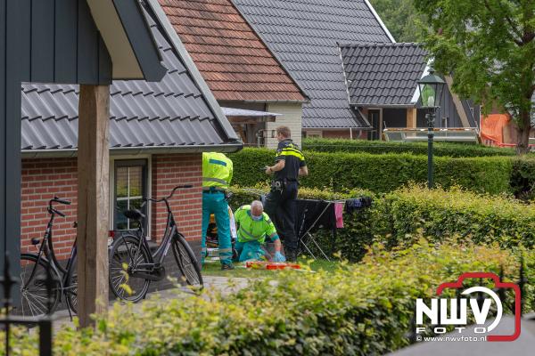 Buurt verontrust door steekincident aan de Berkenweg in Doornspijk. - © NWVFoto.nl