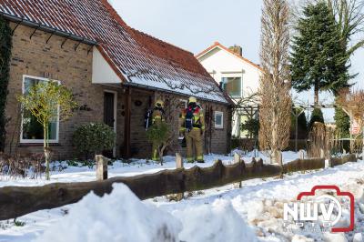 Printer oorzaak brand kantoorruimte in woning, en zorgt voor veel rook schade. - © NWVFoto.nl