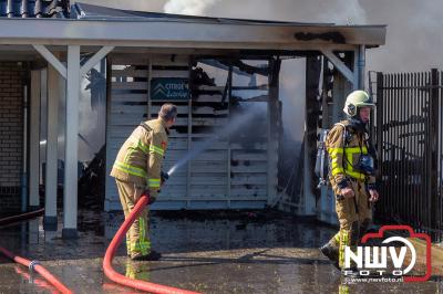 Enorme rookontwikkeling bij brand Rhodos Wellness aan de Elzenweg in Oldebroek - © NWVFoto.nl