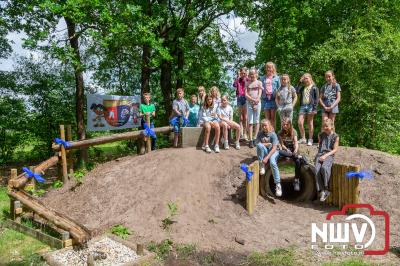 Drukke dag voor jeugdraad gem. Elburg, onthulling vlag, pannenkoeken voor ouderen en opening natuurspeelplaats op't Harde. - © NWVFoto.nl