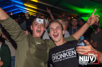 Na anderhalf jaar kon er weer gefeest worden op 't Harde.   - © NWVFoto.nl