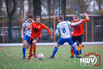 Dsv'61 moet na een koude pot voetbal zonder publiek genoegen nemen met 1 punt tegen HTC - © NWVFoto.nl